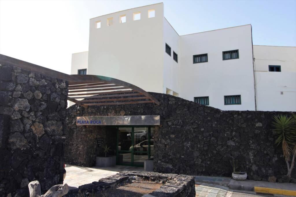 Apartamento GIOVANNI 09 PLAYA ROCA Costa Teguise Exterior foto